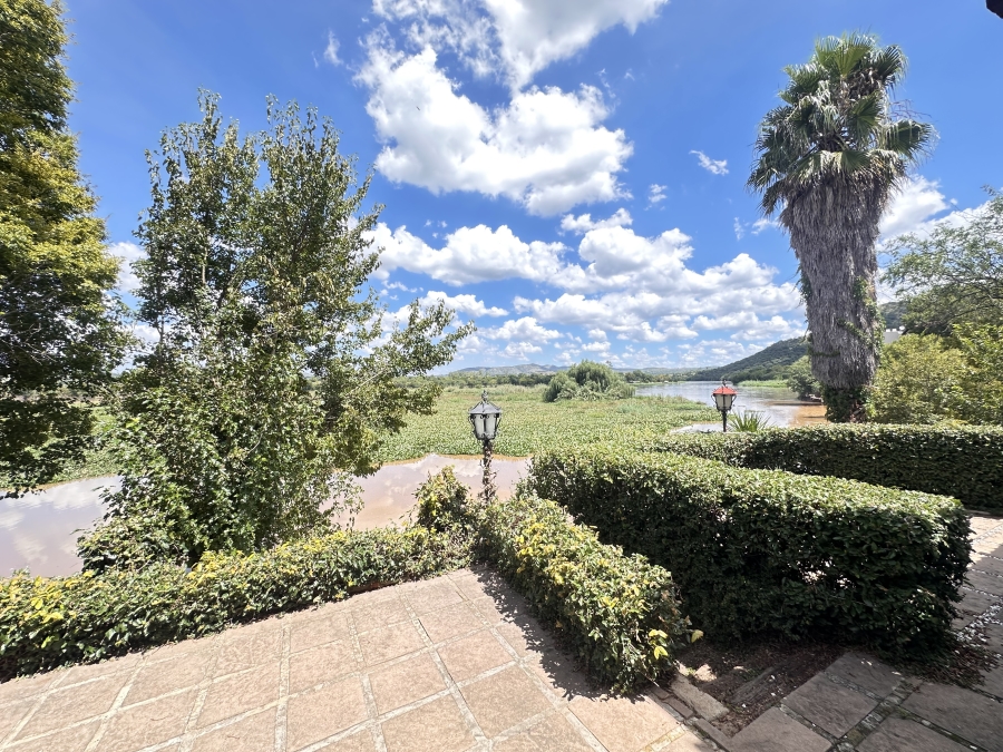 To Let 3 Bedroom Property for Rent in Estate D Afrique North West